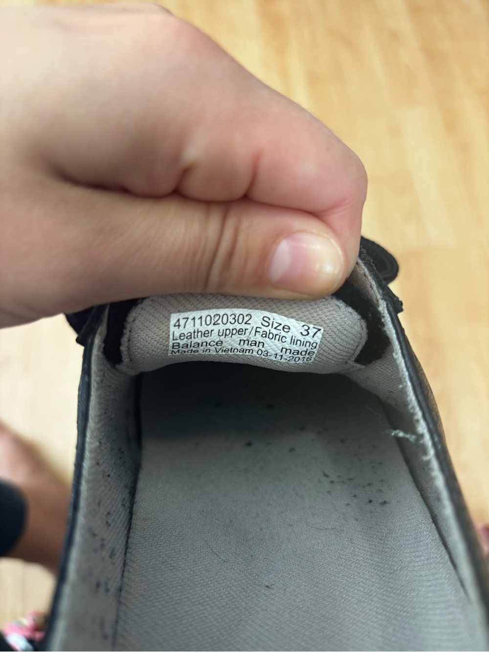 Dansko Orli sneaker sz 37 black perforated leather walking 6.5-7 comfort casual - Picture 7 of 7